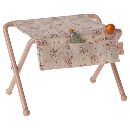 Maileg nursery table Baby Mouse - Rose